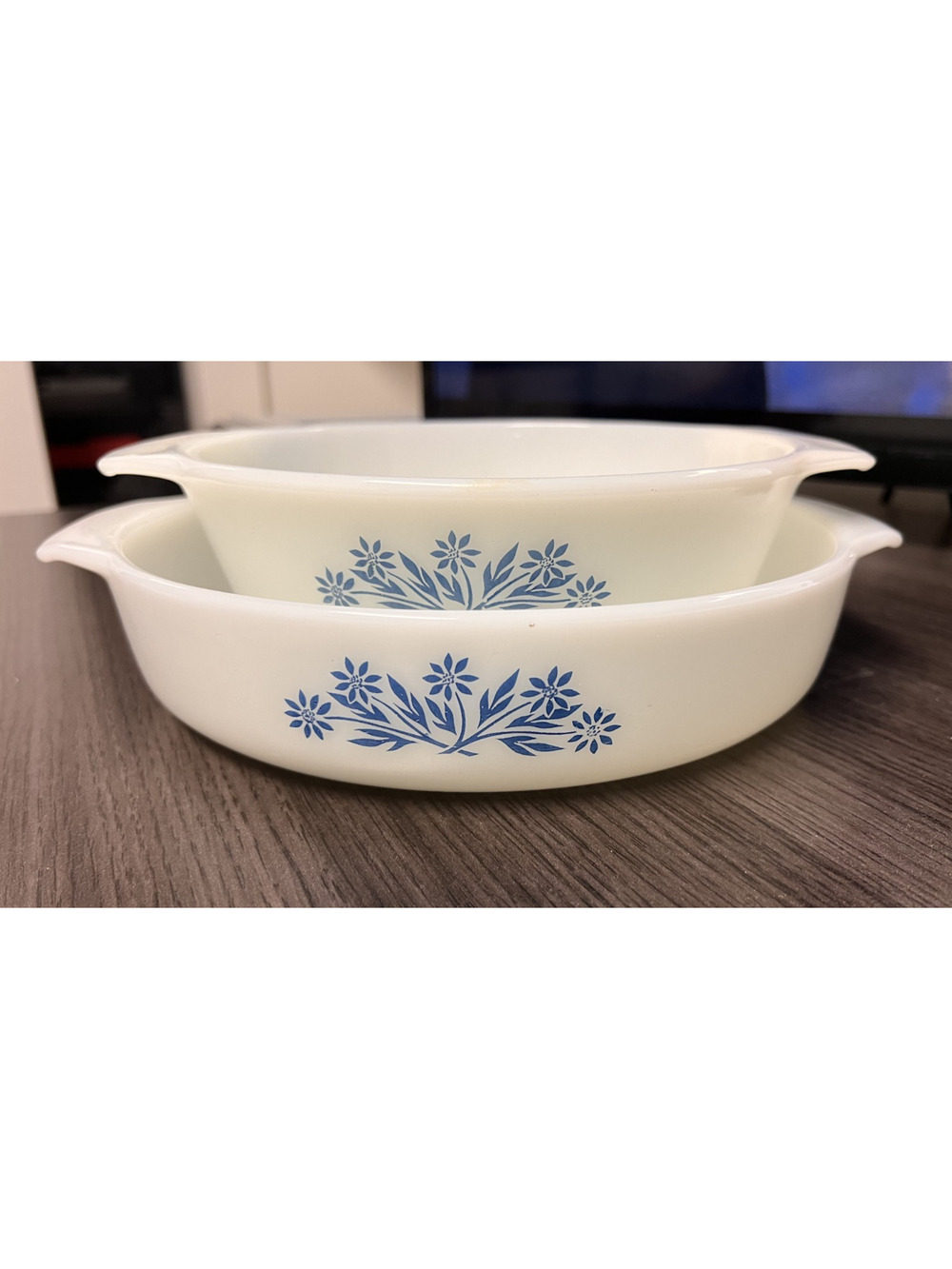 Vtg Anchor Hocking Fire King 2pc Round Blue Cornflower Milk Glass Casserole Dish